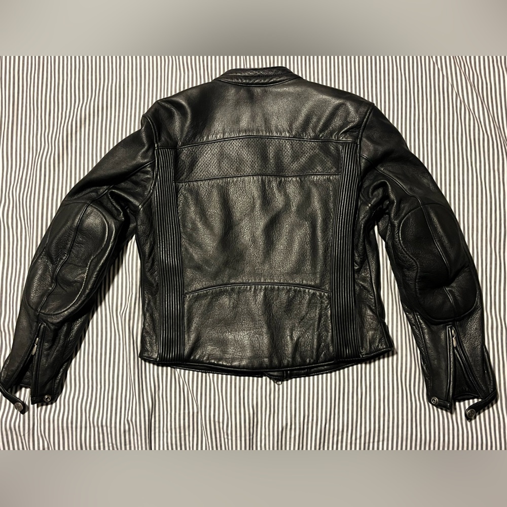 Harley Davidson Women’s Genuine Leather Jacket - Picture 4 of 4